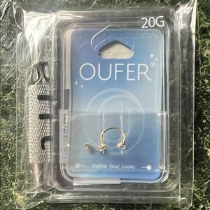 Unique Gold Star Nose Ring Horseshoe Stud with CZ’s NIB